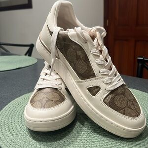 Coach Court LT sneakers - never worn - brand new